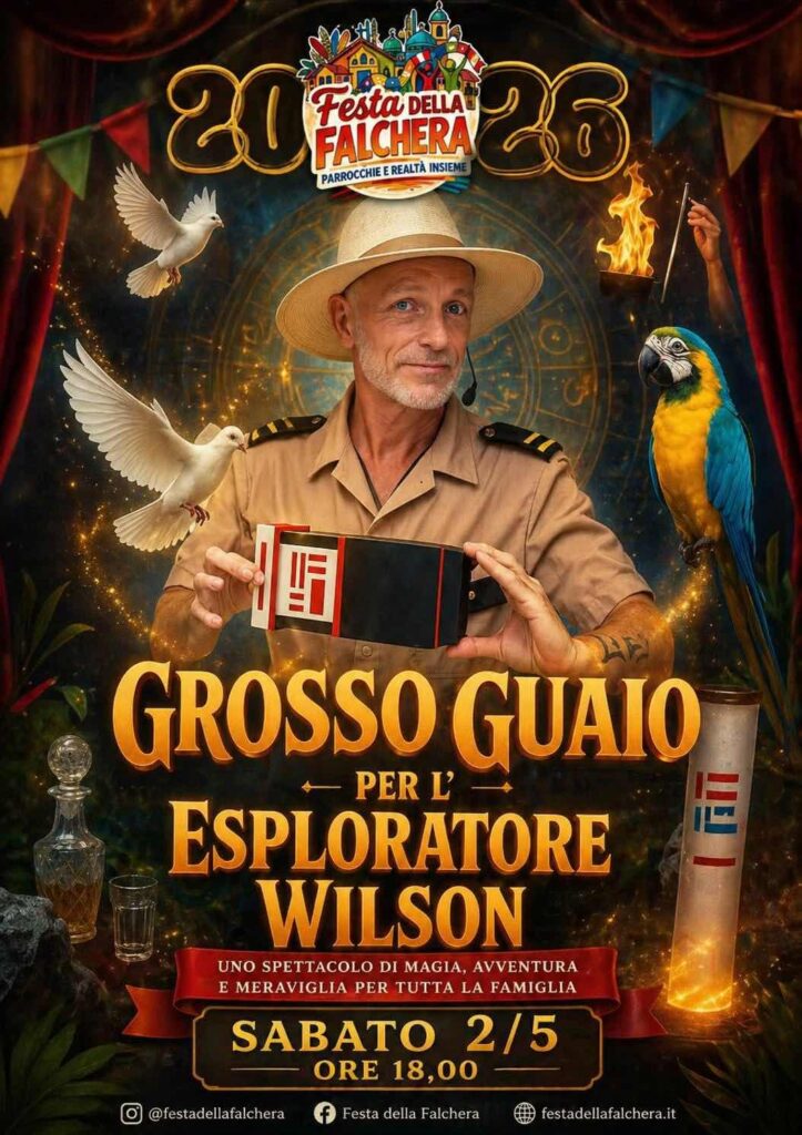 Guglielmo Wilson, mago a Torino, in costume da esploratore durante lo spettacolo Grosso Guaio per l'Esploratore Wilson alla Festa della Falchera 2026